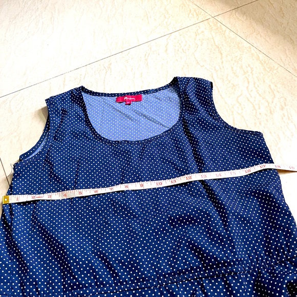 Beautiful blue and white small polka dot women summer dress size fit M to XL - Picture 3 of 3